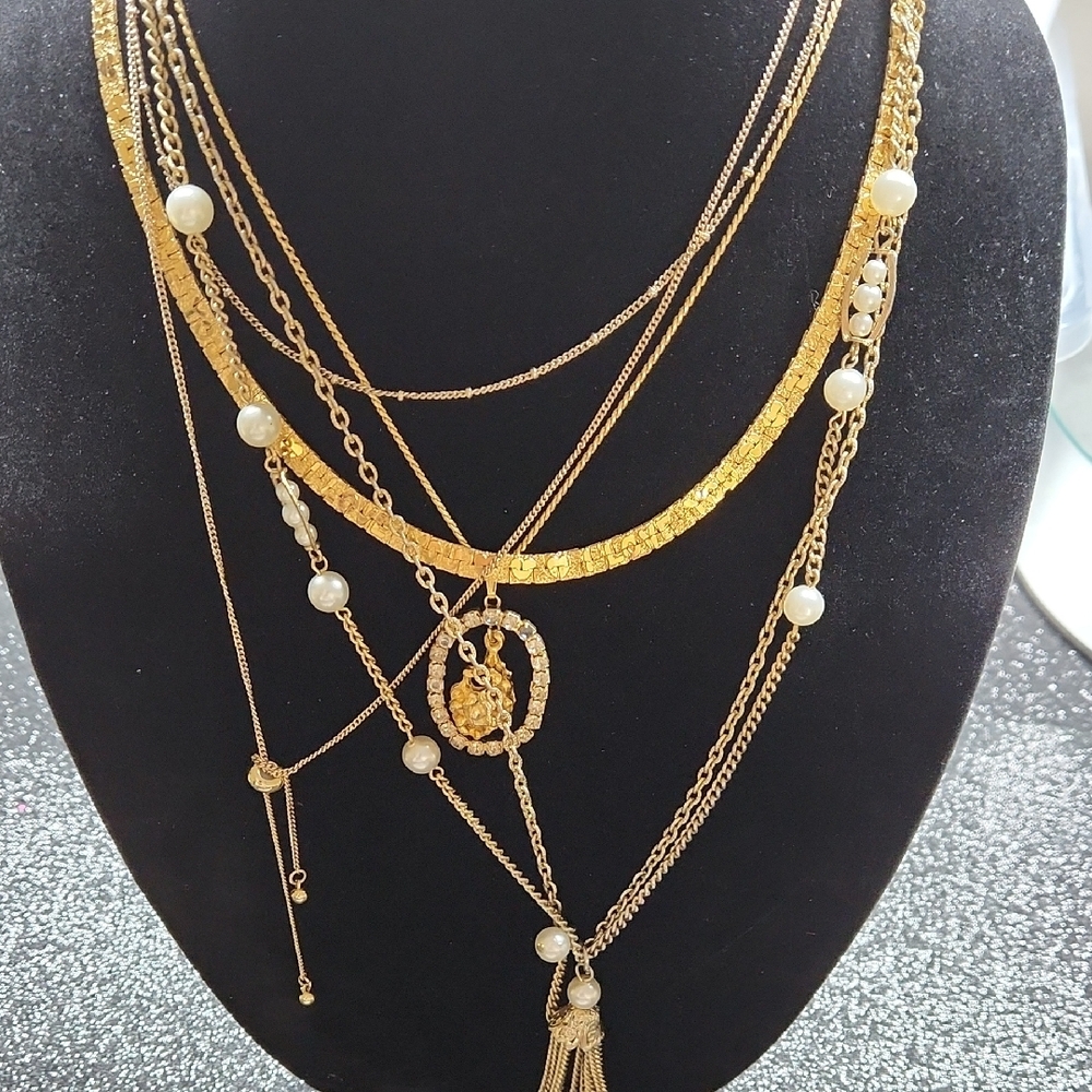 Gold-tone and Faux Pearl Necklace Lot - Picture 15 of 15